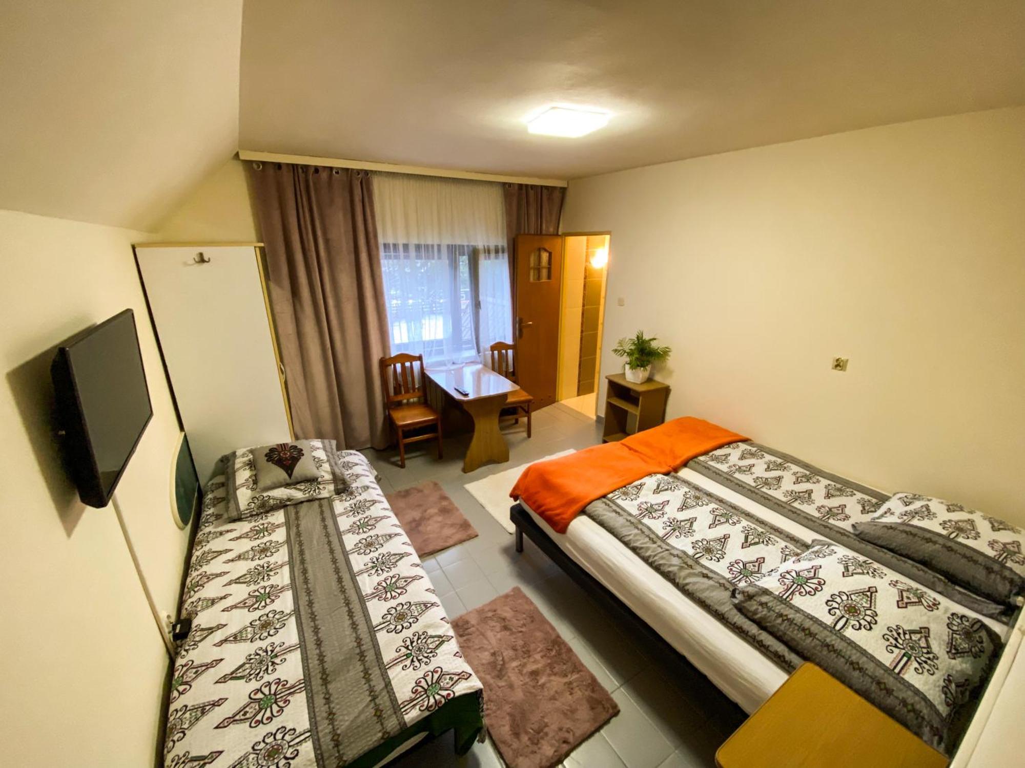 Osrodek Wczasowo-Kolonijny Gron Bed and Breakfast Biały Dunajec Eksteriør billede
