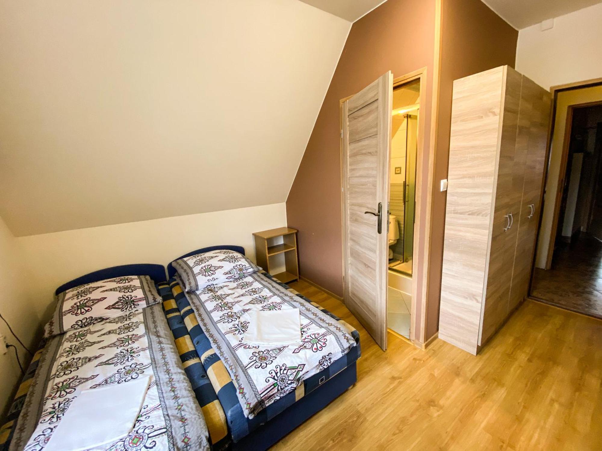 Osrodek Wczasowo-Kolonijny Gron Bed and Breakfast Biały Dunajec Eksteriør billede
