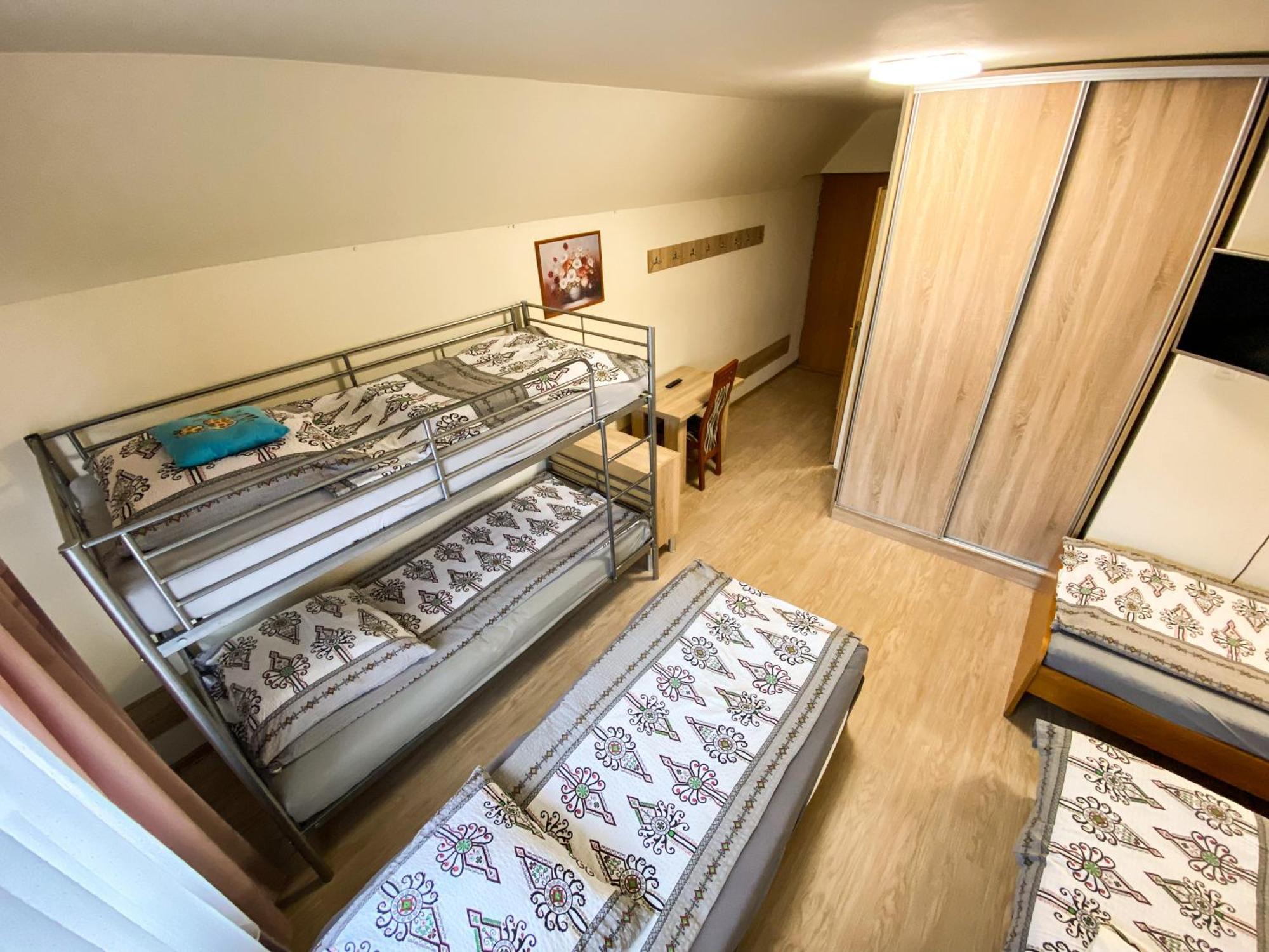 Osrodek Wczasowo-Kolonijny Gron Bed and Breakfast Biały Dunajec Eksteriør billede