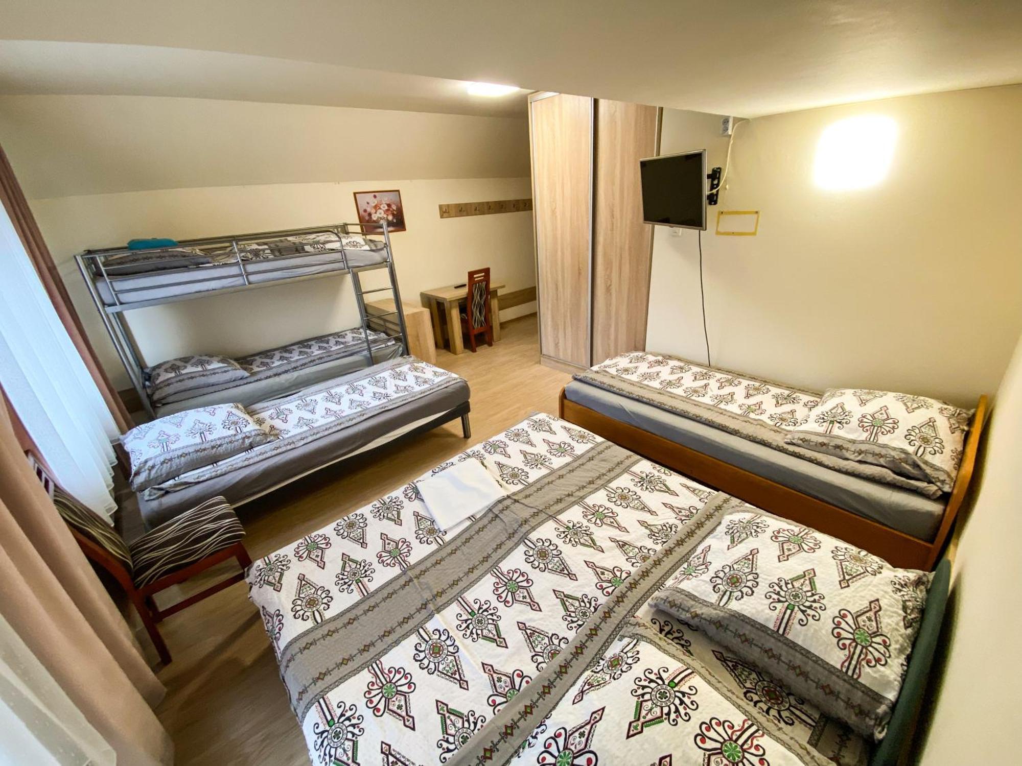 Osrodek Wczasowo-Kolonijny Gron Bed and Breakfast Biały Dunajec Eksteriør billede