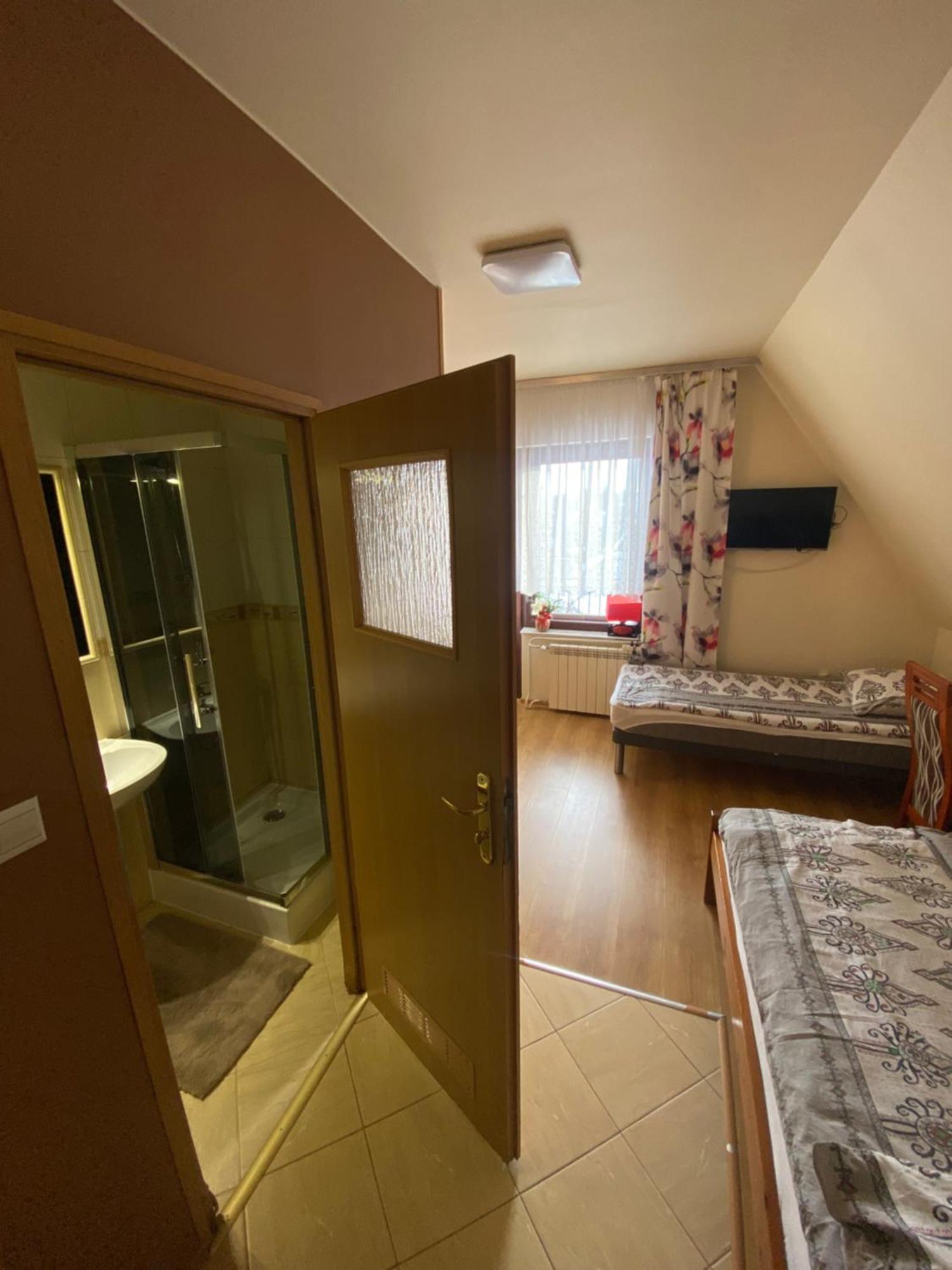 Osrodek Wczasowo-Kolonijny Gron Bed and Breakfast Biały Dunajec Eksteriør billede