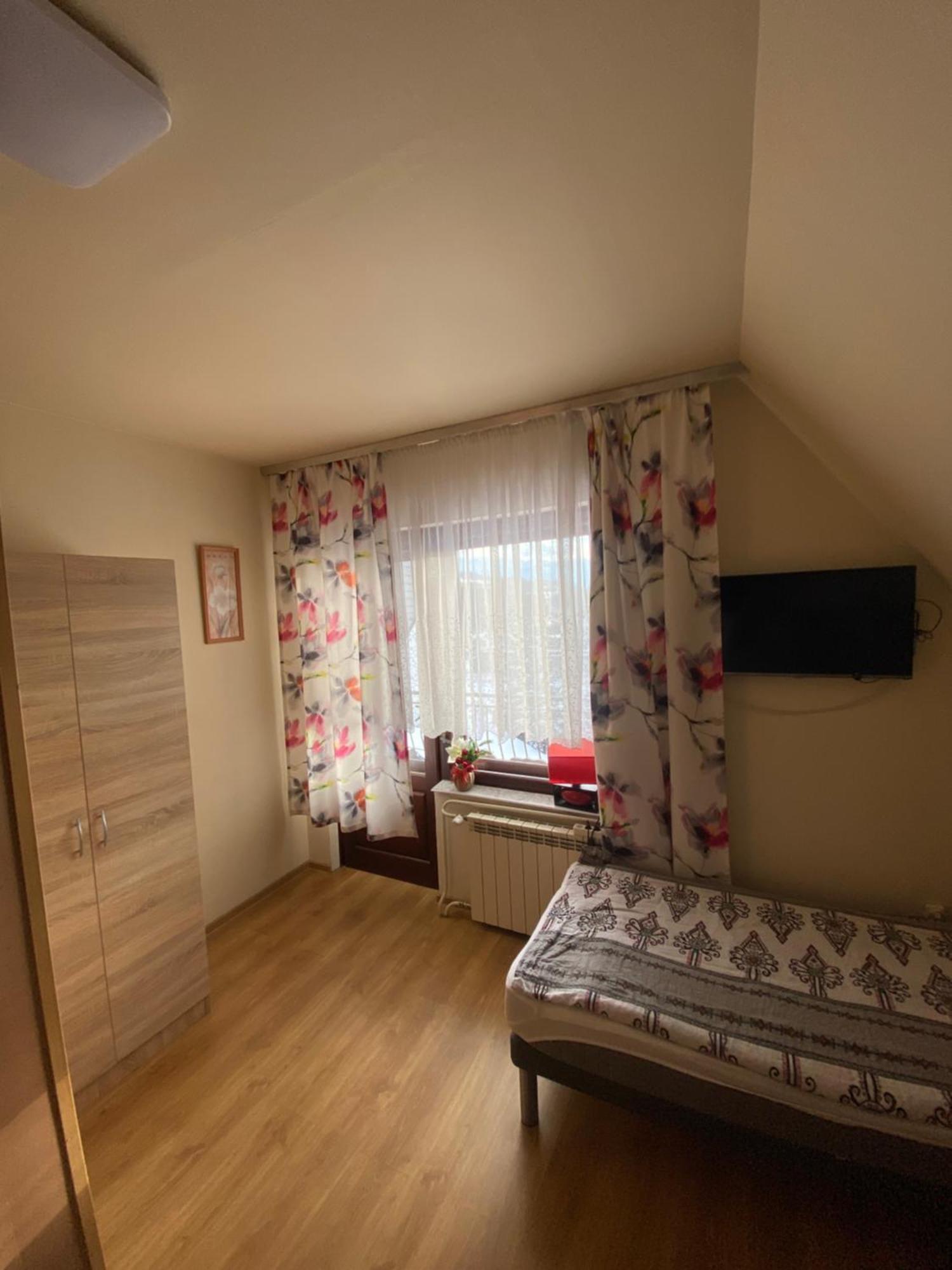 Osrodek Wczasowo-Kolonijny Gron Bed and Breakfast Biały Dunajec Eksteriør billede